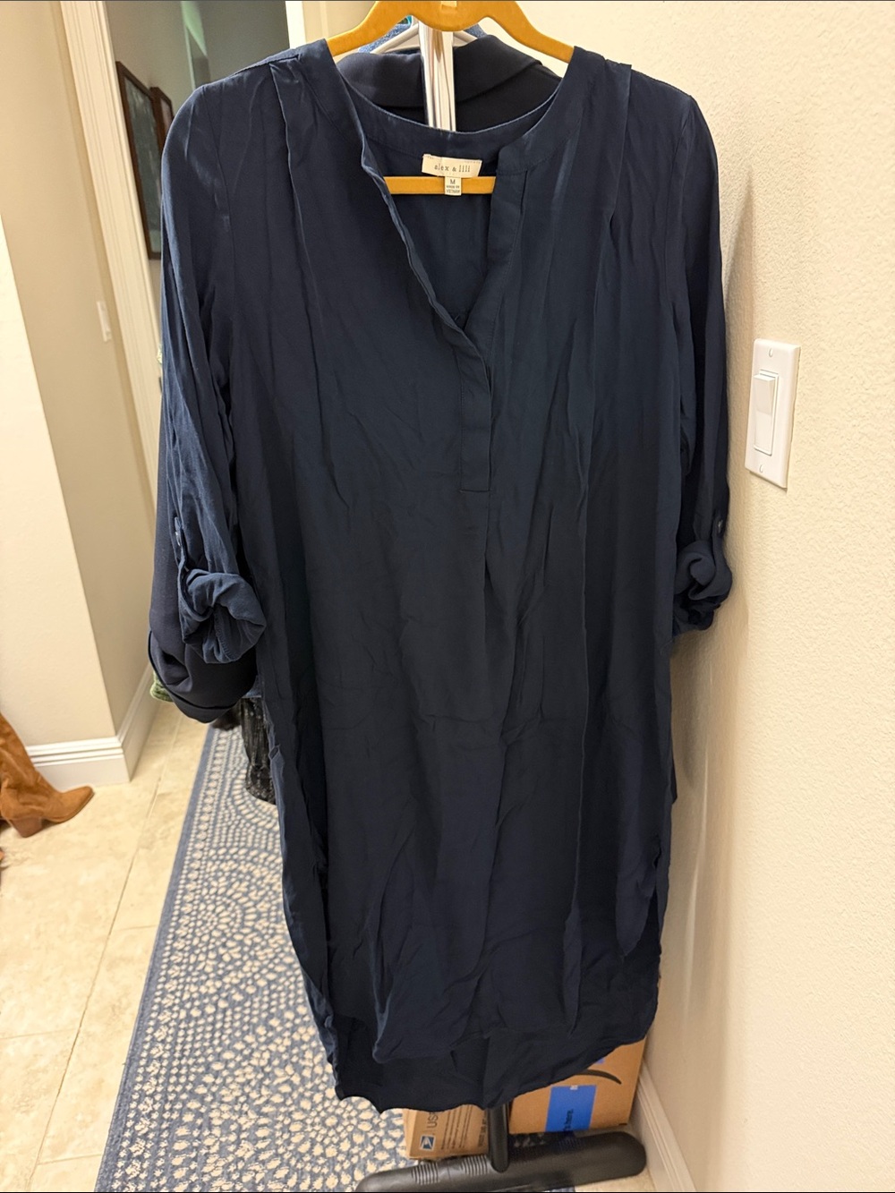Casual Navy Tunic Dress - Soft V-Neck